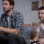 Семейный досуг и развлечения дома с игрой The Dog House