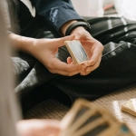 Семейный досуг с онлайн-играми и практические советы для родителей